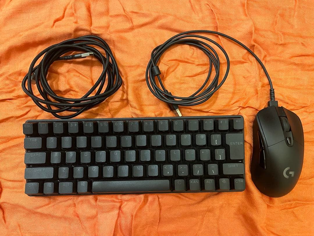 Apex pro miniキーボードとLogitechゲーミングマウスセット