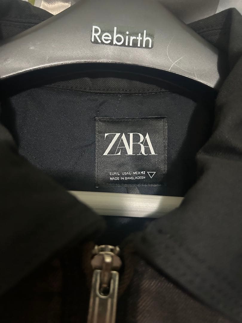 ZARA コントラストカラー付きデニムジャケット