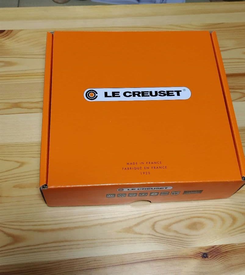 Le Creuset ピンク 両手鍋 ビュッフェ キャセロール ルクルーゼ 浅鍋