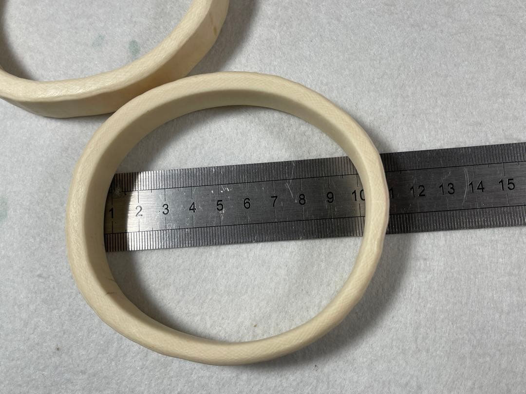 天然素材 重量約150gマンモス 白材 美術品加工素材用 道具用 中古品