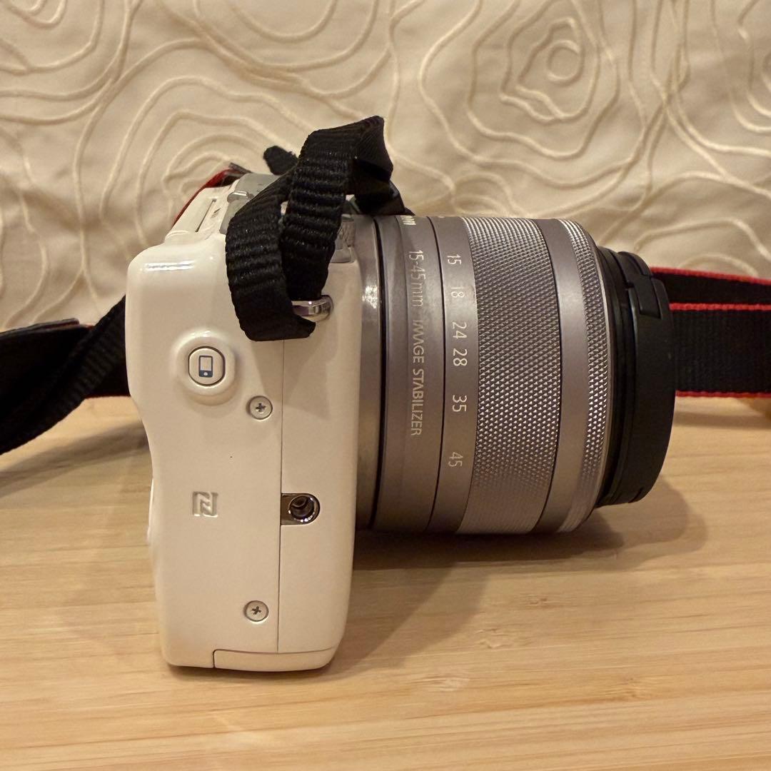 Canon EOS M10 ミラーレス一眼カメラ