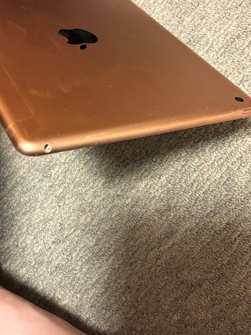 iPad (第6世代) ゴールド 32GB Wi-Fiモデル　美品‼️電池良好‼️