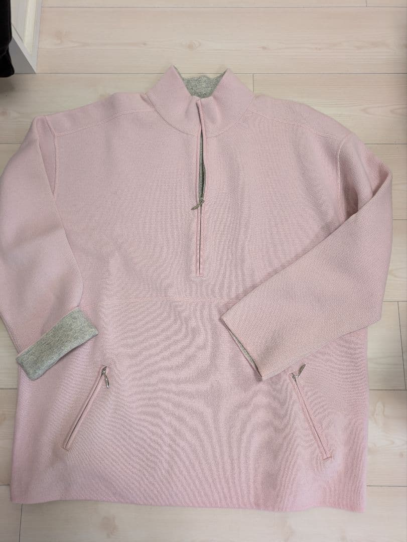 美品 1回着用　ESCADA ウール シルク　カシミヤ セーター　サイズ44