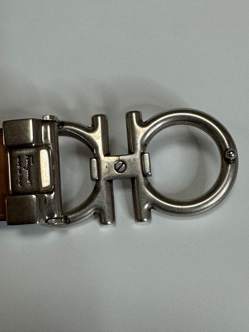 【イタリア製】サルバトーレフェラガモ　ガンチーニ　ブラック　レザーベルト