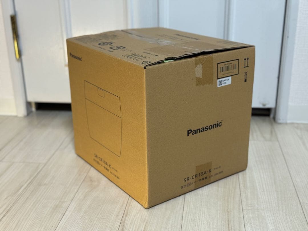 【新品未使用】Panasonic SR-CR10A-K ブラック炊飯器