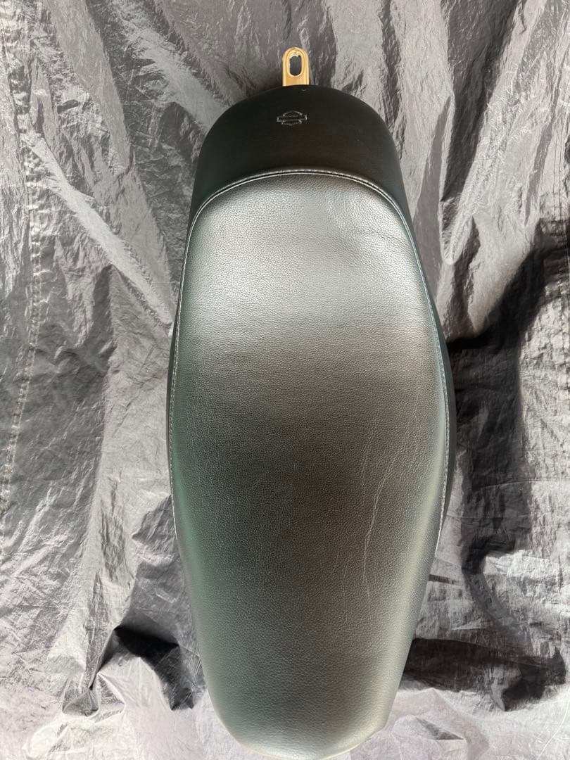 ハーレーダビットソン 純正オプション ブローラー ソロシート 使用少ない　美品