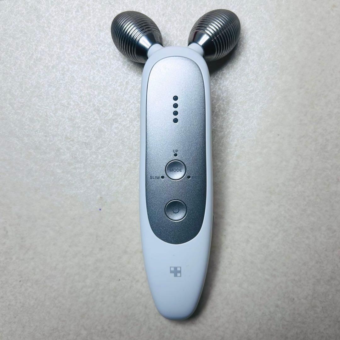 【美品】メディキューブ 美顔器 ME-AGE-R-01