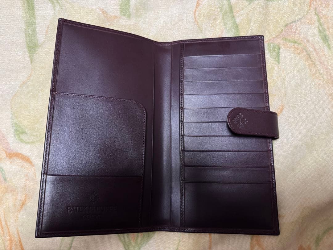 【美品】PATEK PHILIPPE 二つ折り長財布