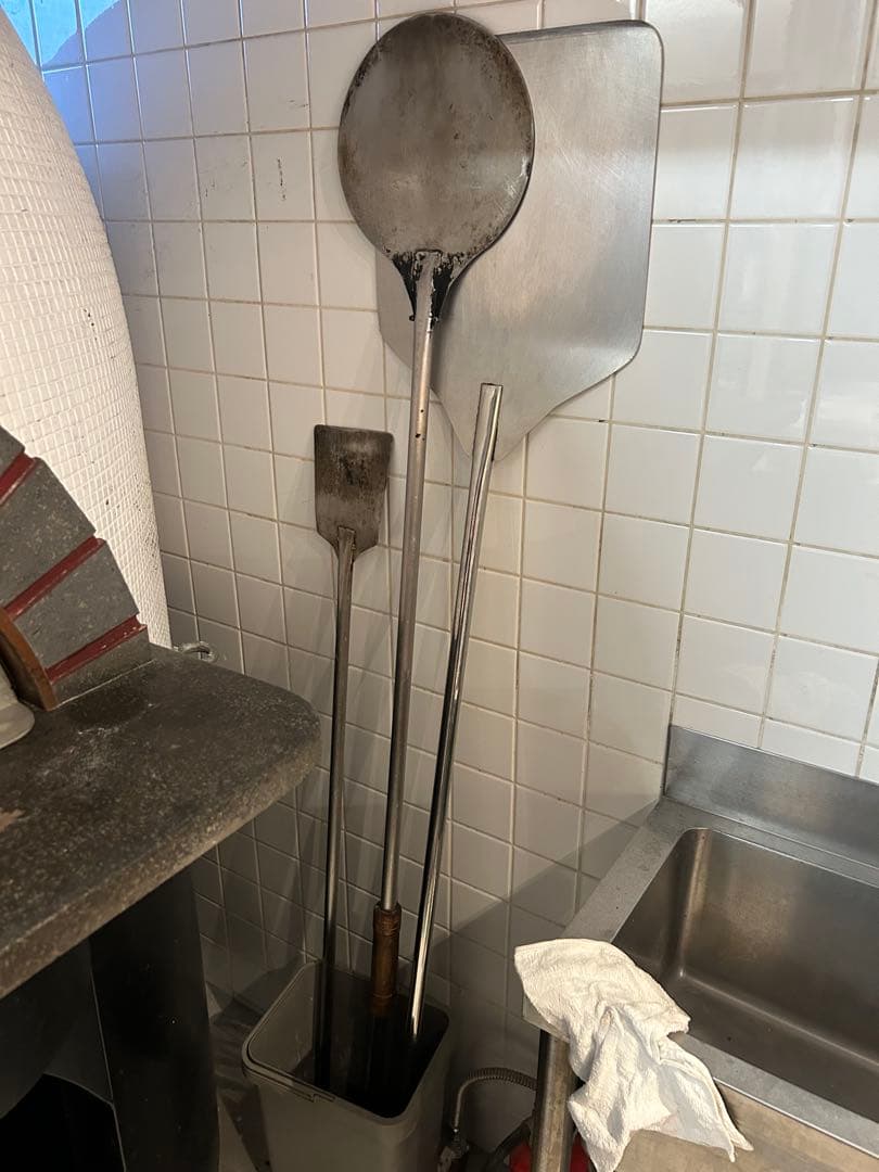 【さらに値下げ】IGA ガス式溶岩石ピザ窯 エレガンザ120単相10…