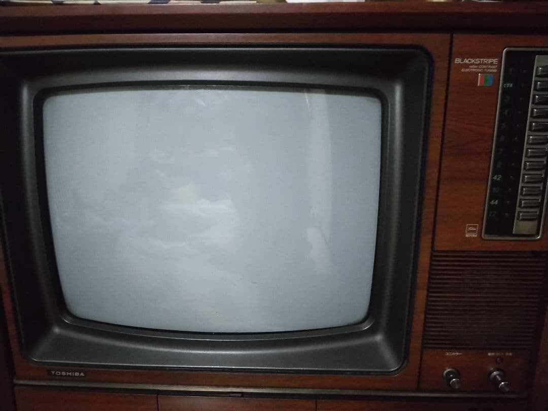 TOSHIBA BLACKSTRIPEブラウン管テレビ　18T91M