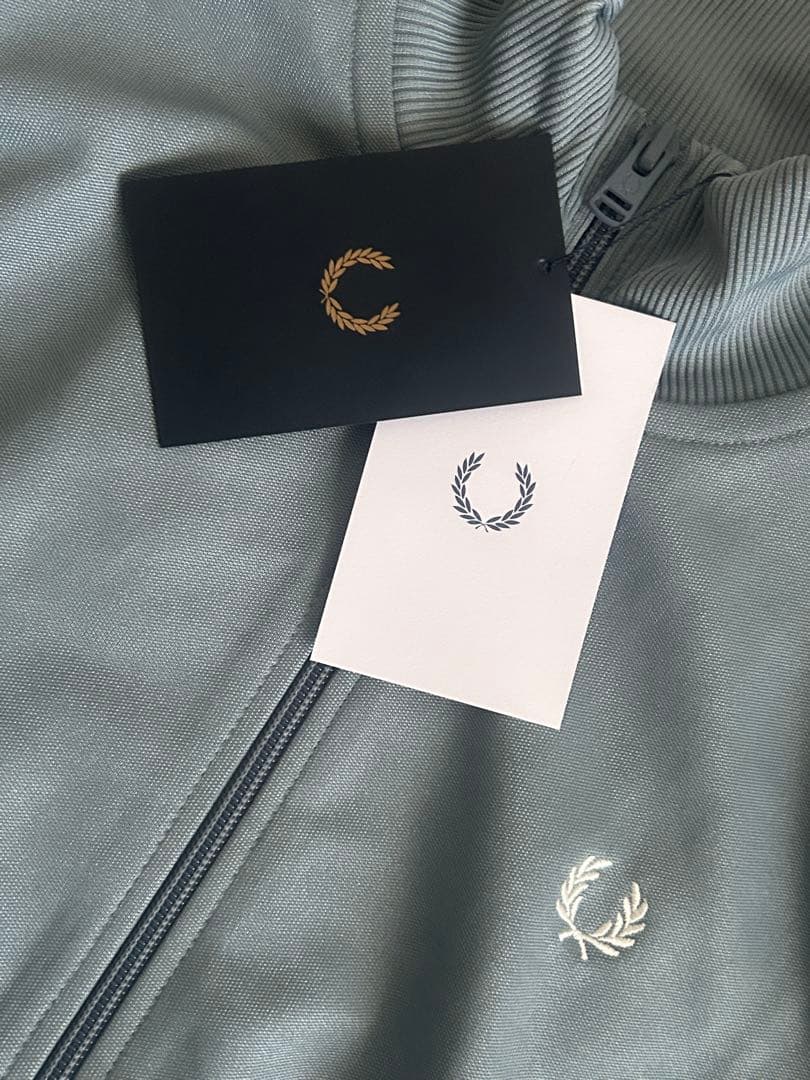 ジャケット・アウター FRED PERRY Taped Track Jacket