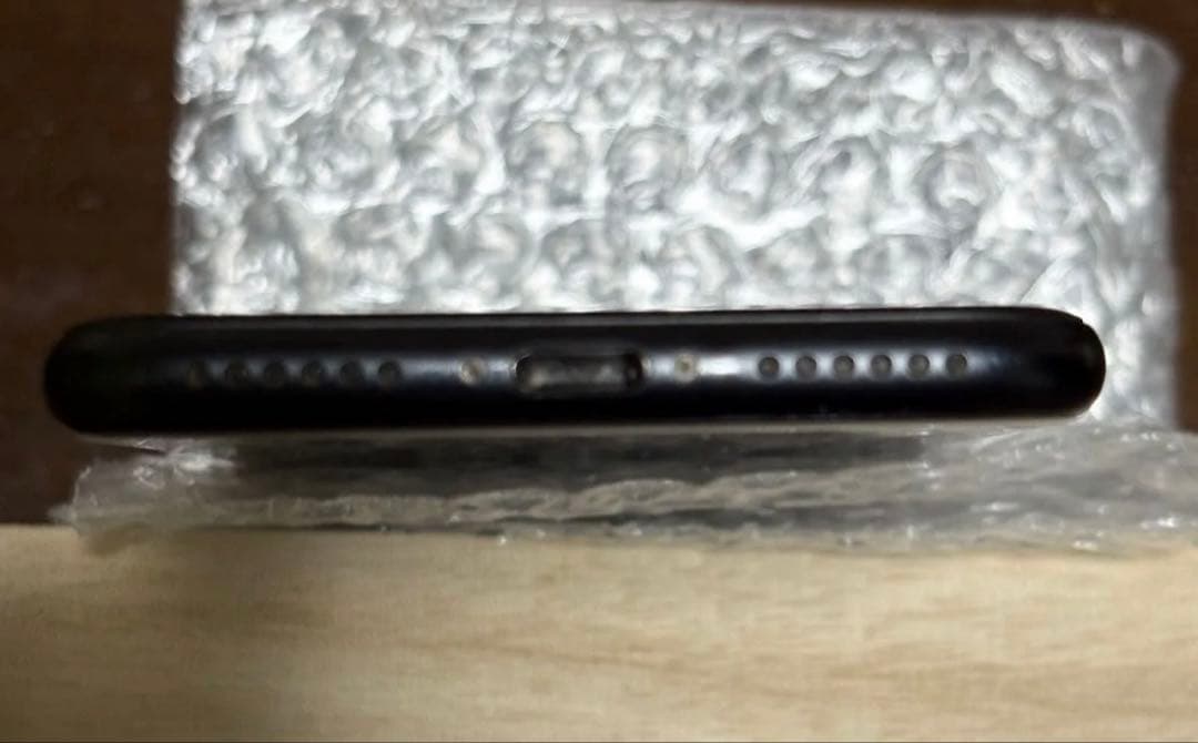 iPhone se 第2世代 128GB 本体 ブラック SIMフリー