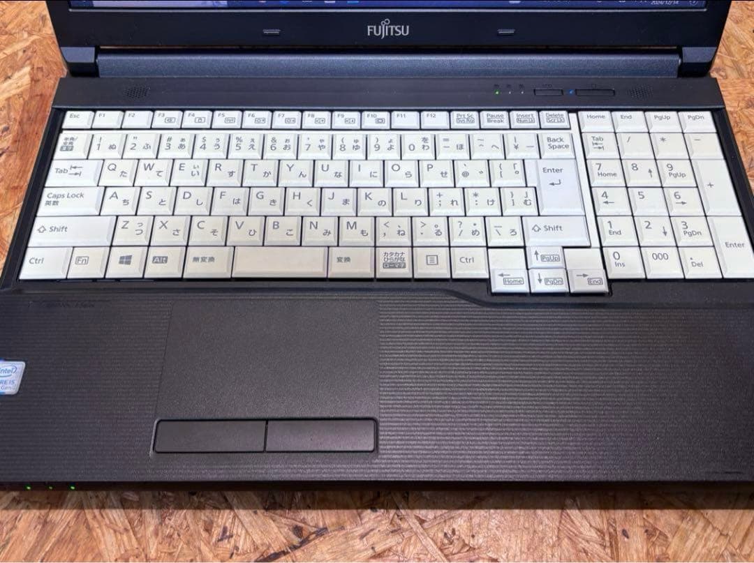 ノートバソコン LIFEBOOK A577/S FMV 富士通 i5-7300U