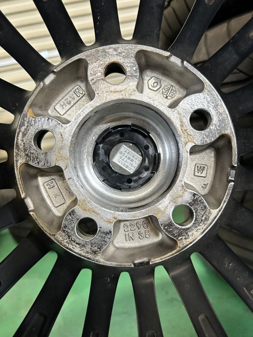 【美品】クレンツェ ヴィルハーム 22インチ　265/40R22 4本セット