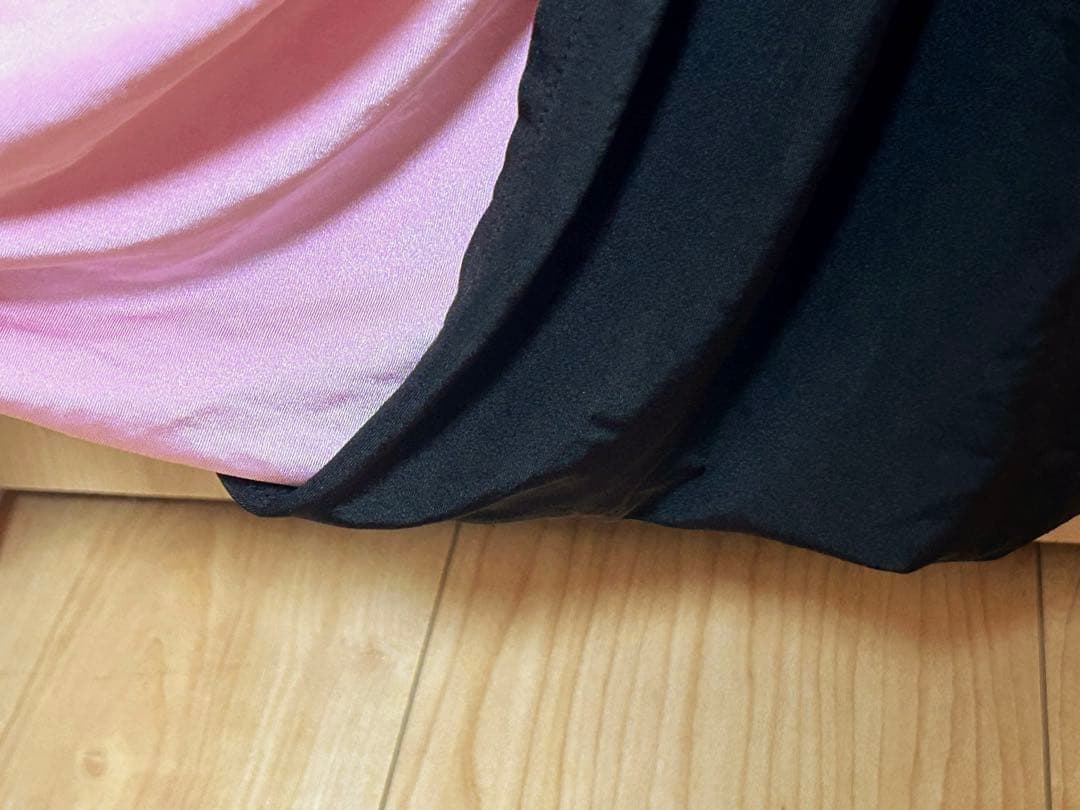 GOLDS♡ビジュー♡胸元リボンレースアップ♡バルーン裾♡ドレープキャミトップス