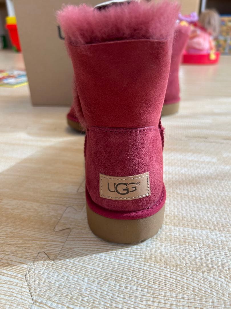 UGGクラシック　ミニ　UGG CLASSIC CUFF MINI