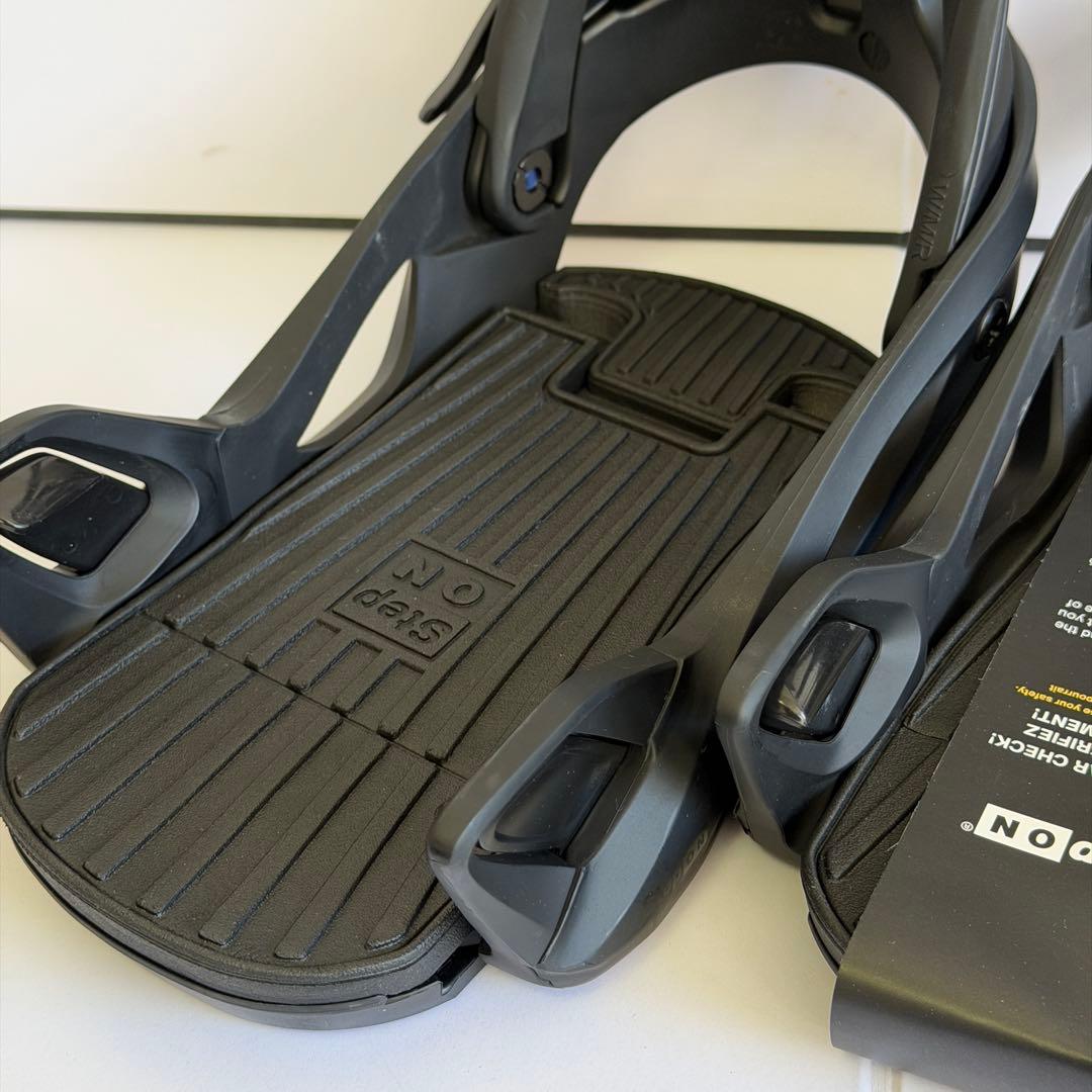 Burton ステップオン　フック改良26年最新モデル　レディースM 超美品