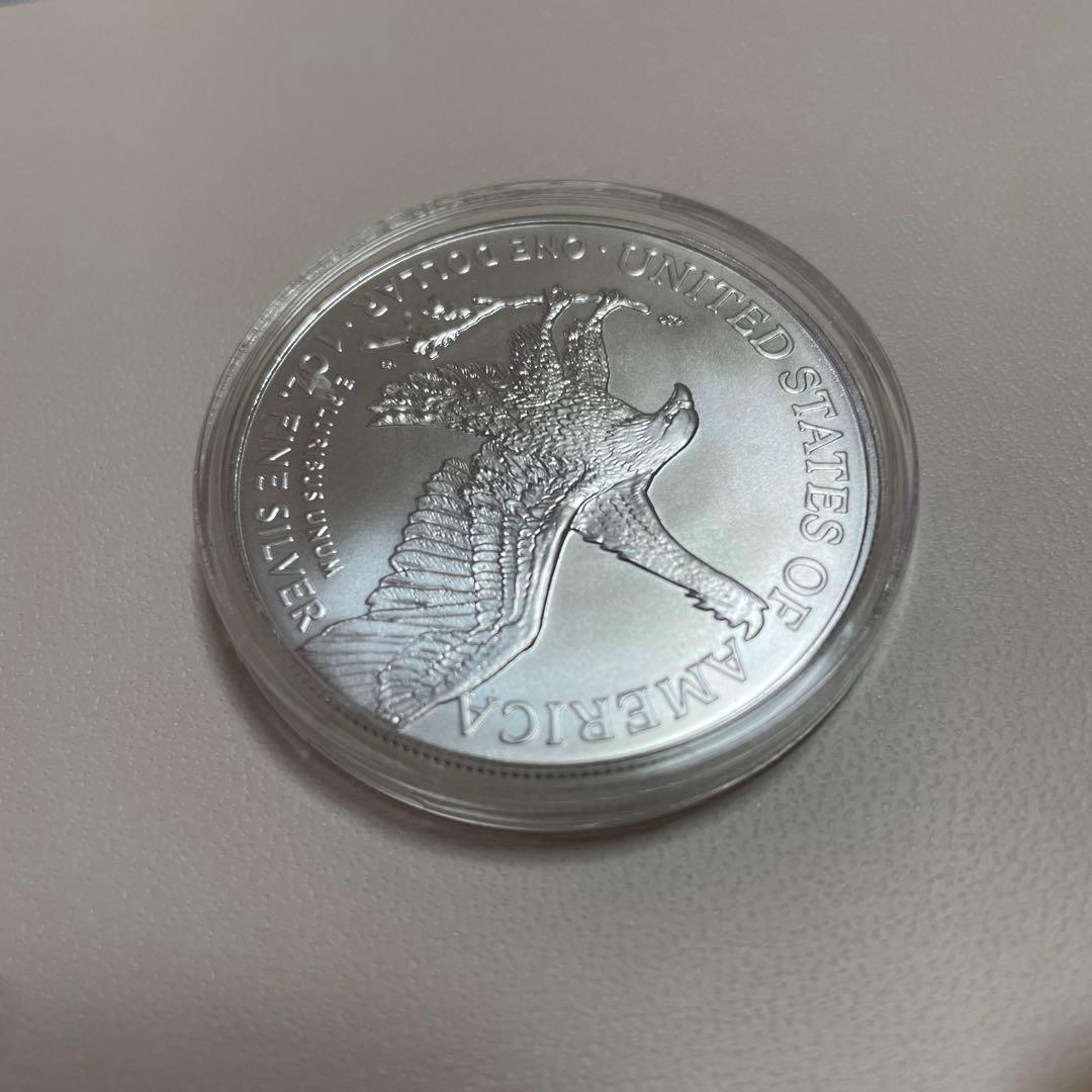 メ*ー様 新品　2025年　アメリカ　ウォーキングリバティ　純銀　1オンス
