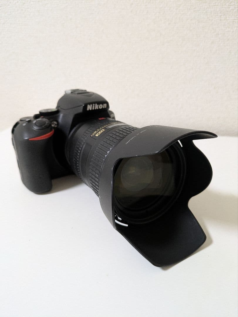 Nikon　D5500　＋　レンズセット ショット数4,136回　4.2%以下