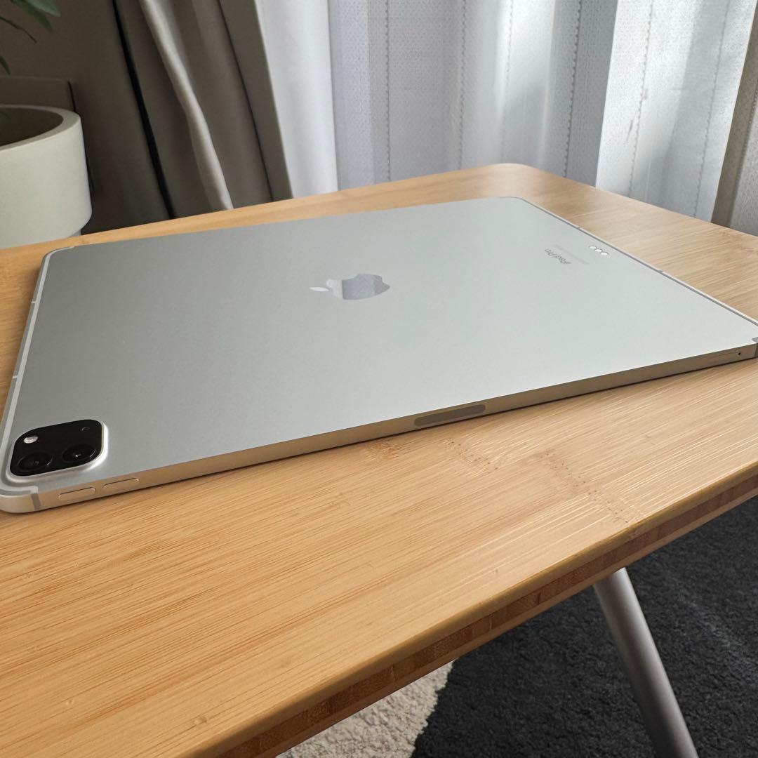 iPad Pro 12.9インチ 第6世代 Wi-Fi+Cellular 1TB