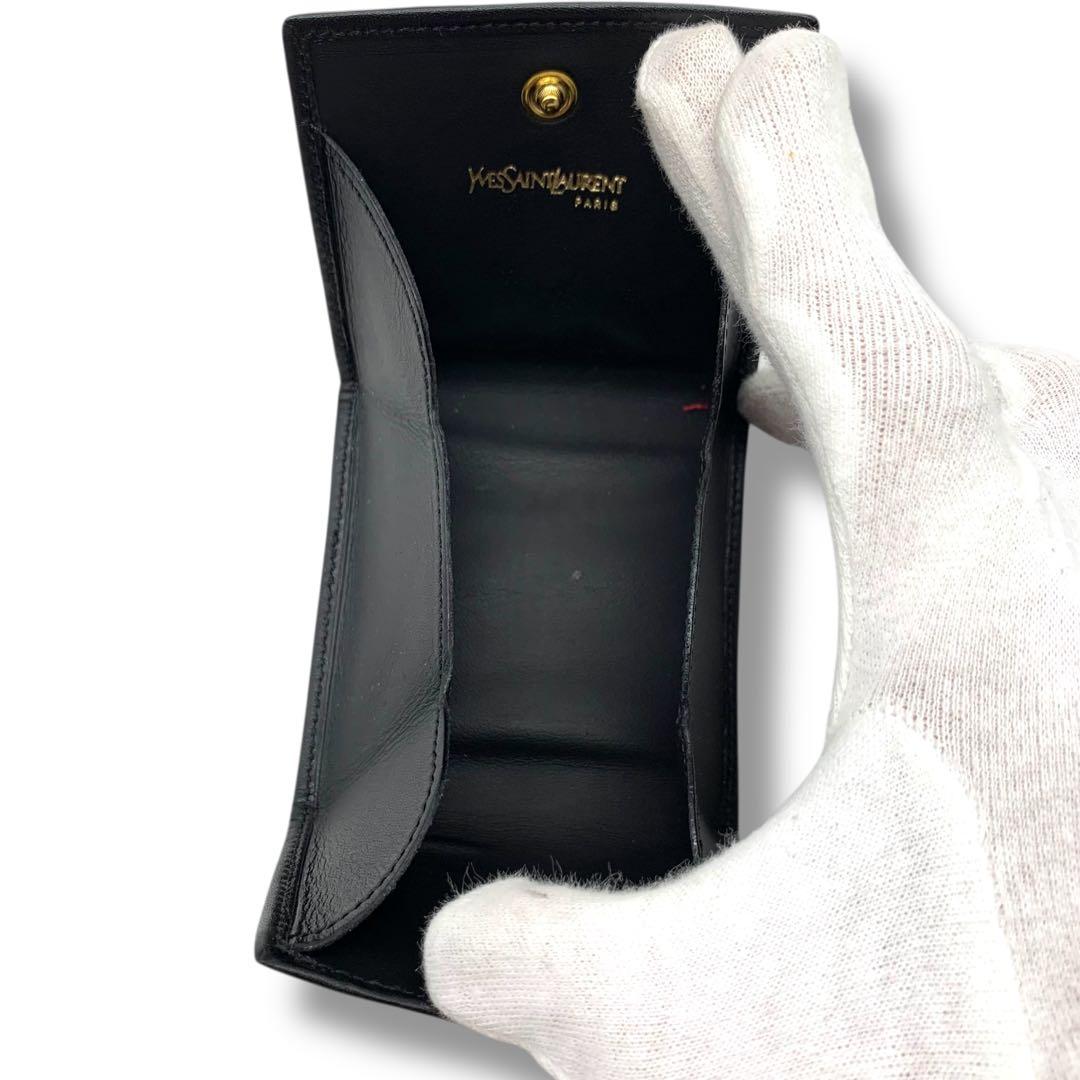 未使用級！！　イヴサンローラン　オールレザー　ケース　ロゴ