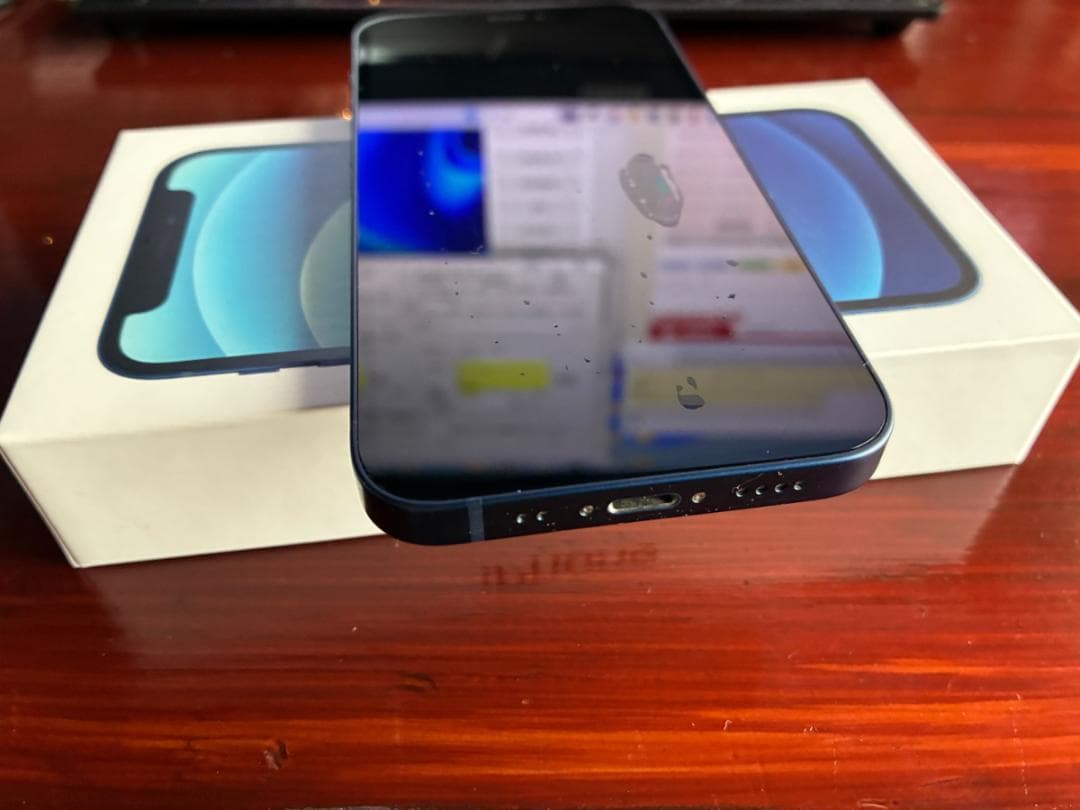 超美品　i-phone12mini 128GB 箱＆備品付き