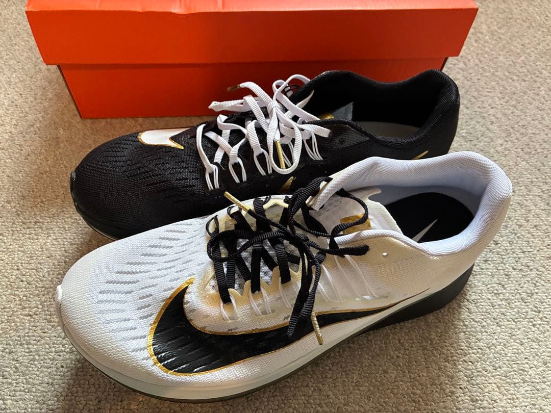 新品未使用　Nike Zoom Fly ズームフライ　26.5