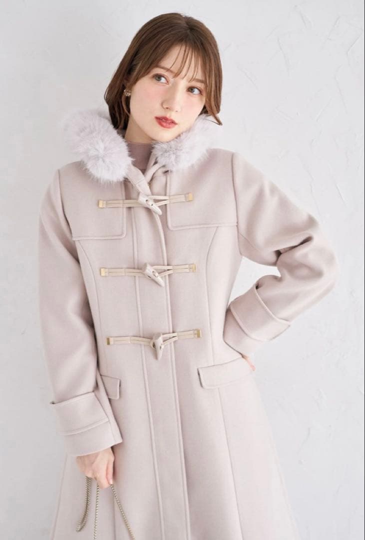 【新品】取り外し可能なファー付きフィット＆フレアシルエットダッフルコート