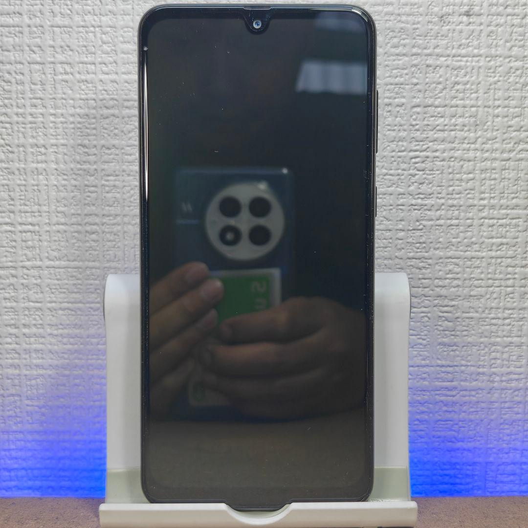 JA572 Samsung Galaxy A30 スマホ本体 SCV43 au