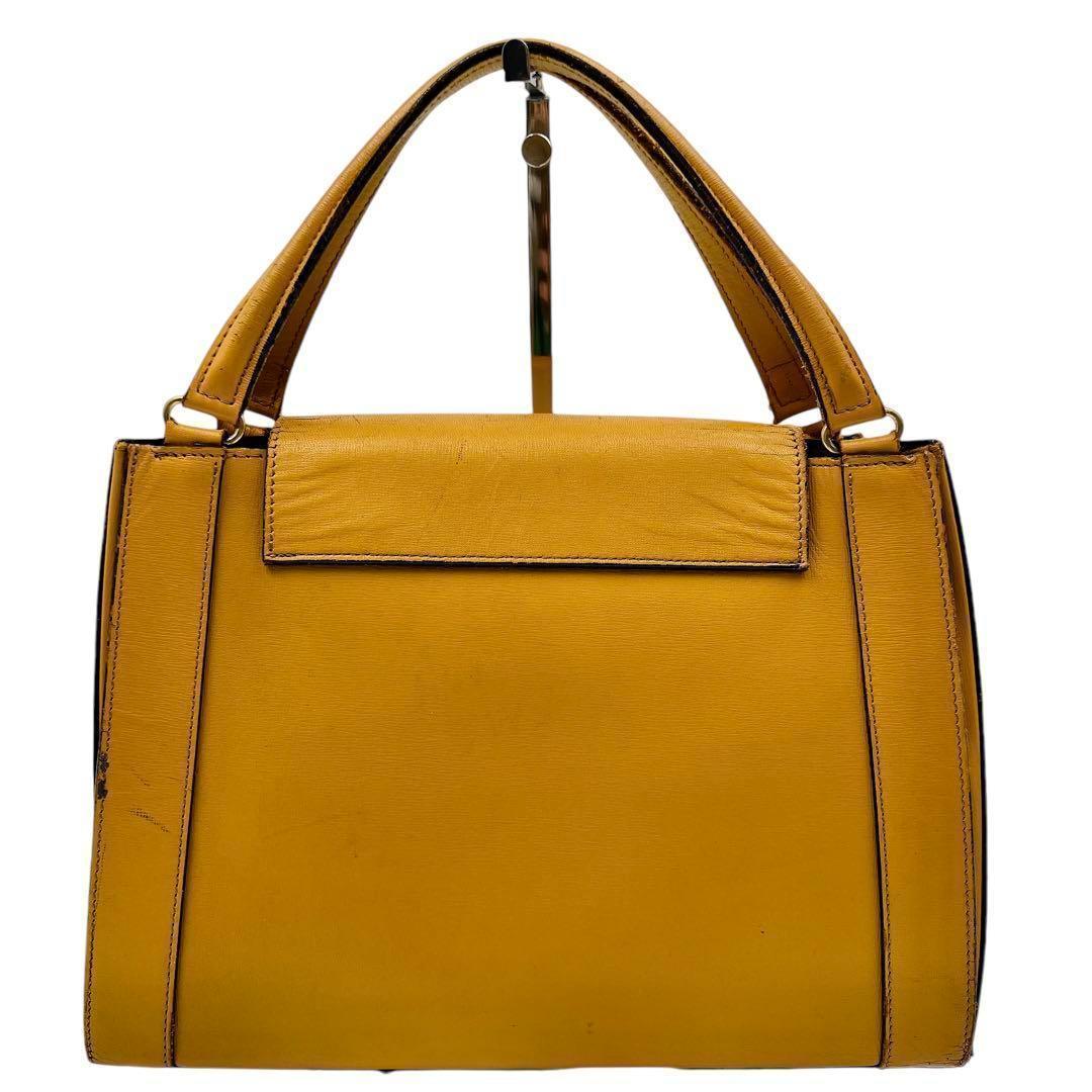 GIANNI VERSACE レディース スタッズ ハンドバッグ 8667