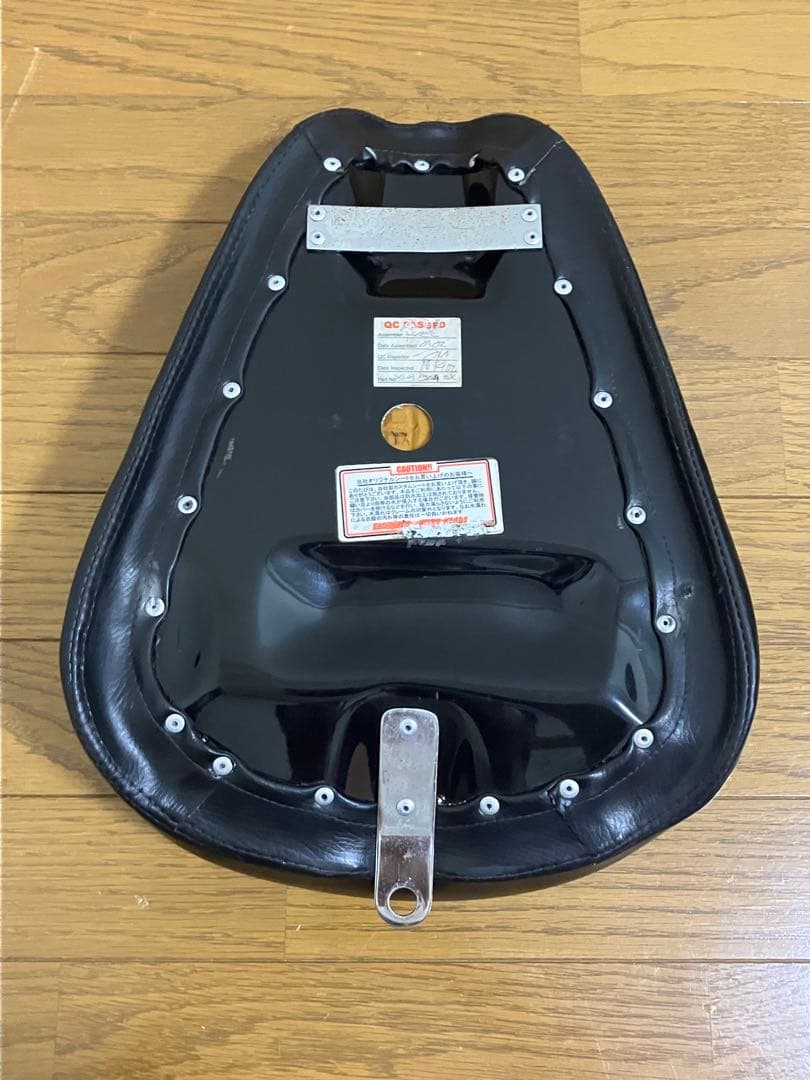 イージーライダース　ソロシート　シングル　スポーツスター　2003まで　ハーレー