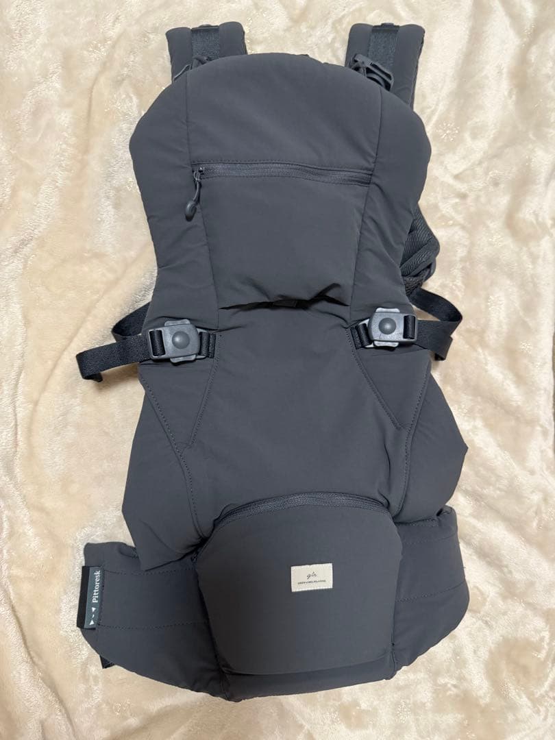 ベビーキャリオンピトレスク ×ユナイテッド アローズ　グリーンレーベル　抱っこ紐