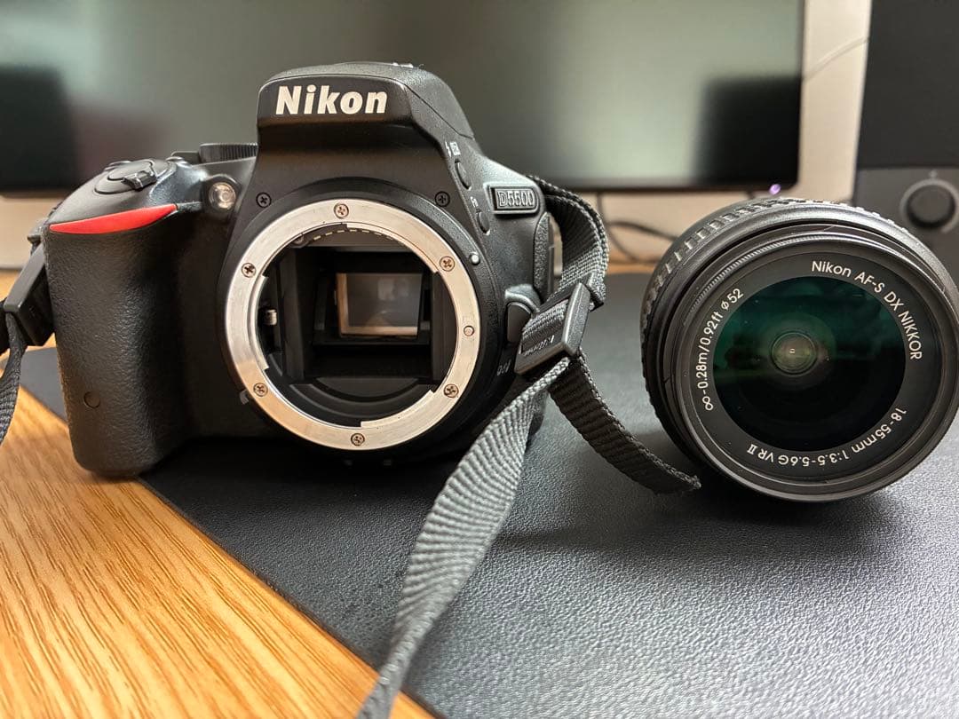 Nikon D5500 一眼レフカメラ カメラバック付き☆値下げ交渉可☆