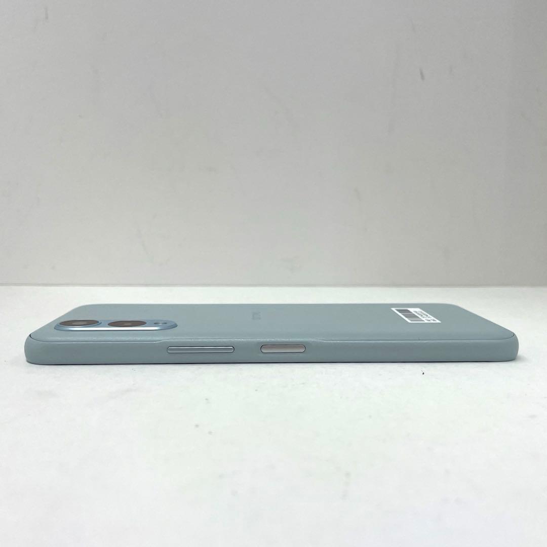 FCNT arrows We2 64GB ライトブルー KDDI