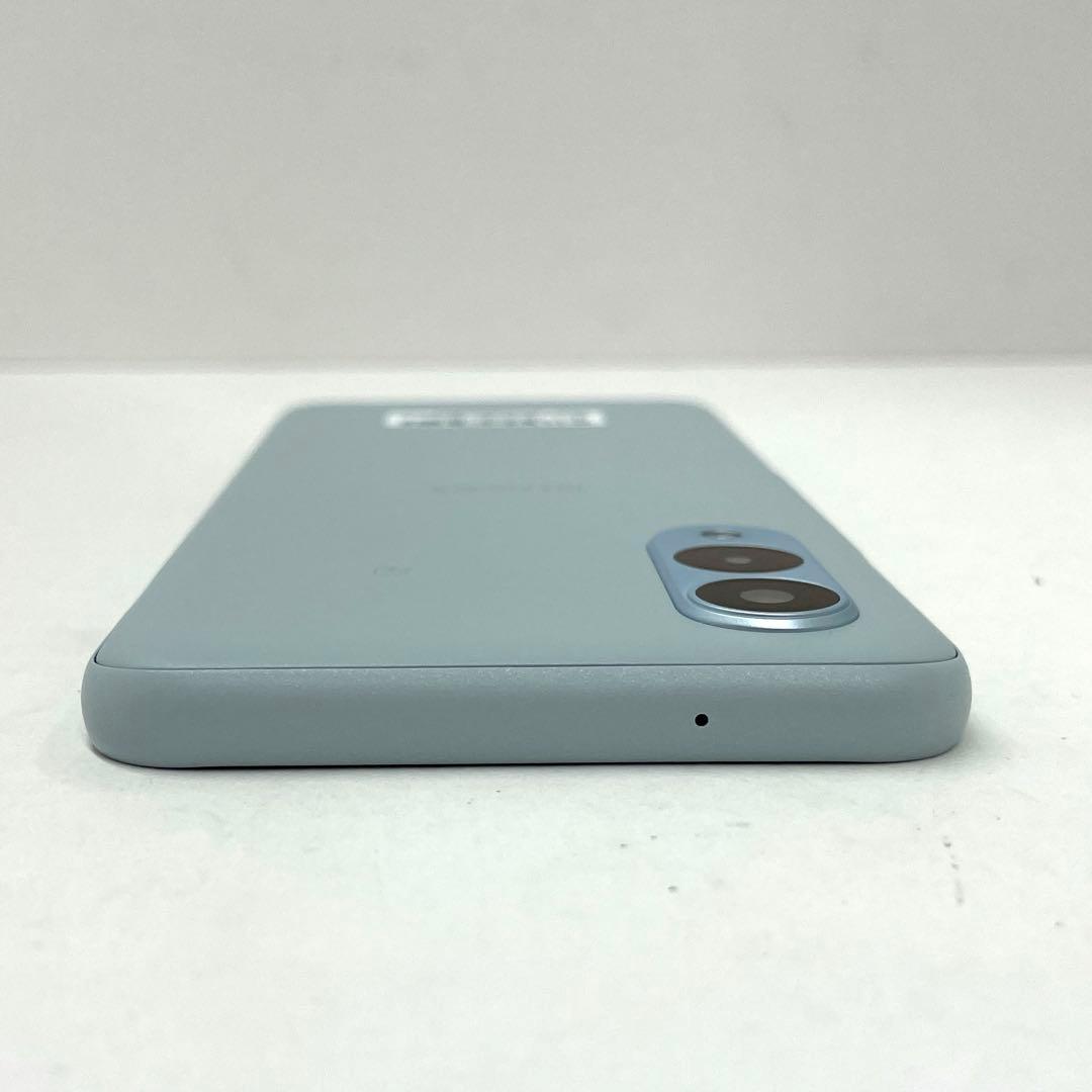 FCNT arrows We2 64GB ライトブルー KDDI