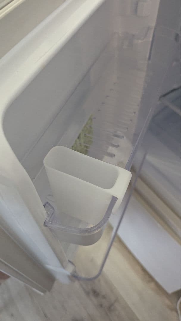 137L 一人暮らしに つけかえどっちもドア 冷蔵庫 SJ-D14F-W