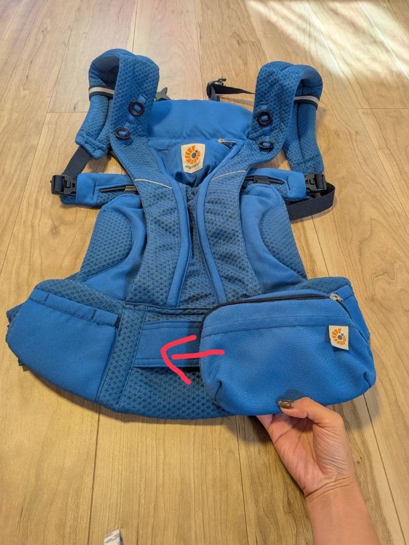 美品　エルゴベビー　オムニブリーズ 抱っこ紐　専用のよだれカバーもお付けします!