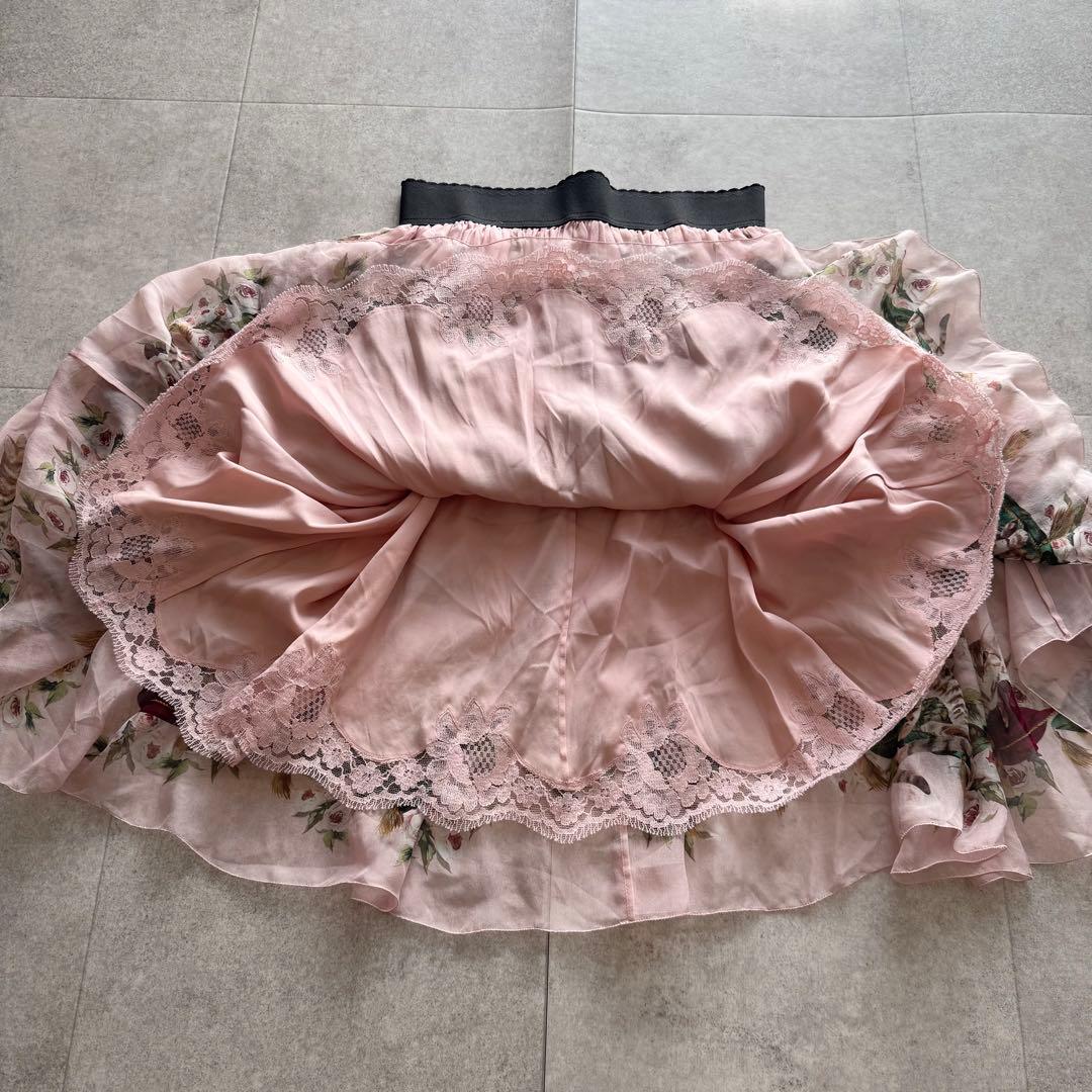 ドルチェアンドガッバーナ スカート　シルク100% 36 ピンク　アニマル　薔薇