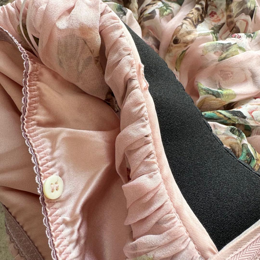 ドルチェアンドガッバーナ スカート　シルク100% 36 ピンク　アニマル　薔薇