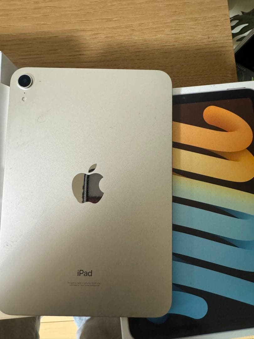 Apple iPad mini第6世代シャンパンゴールド 本体 元箱付き