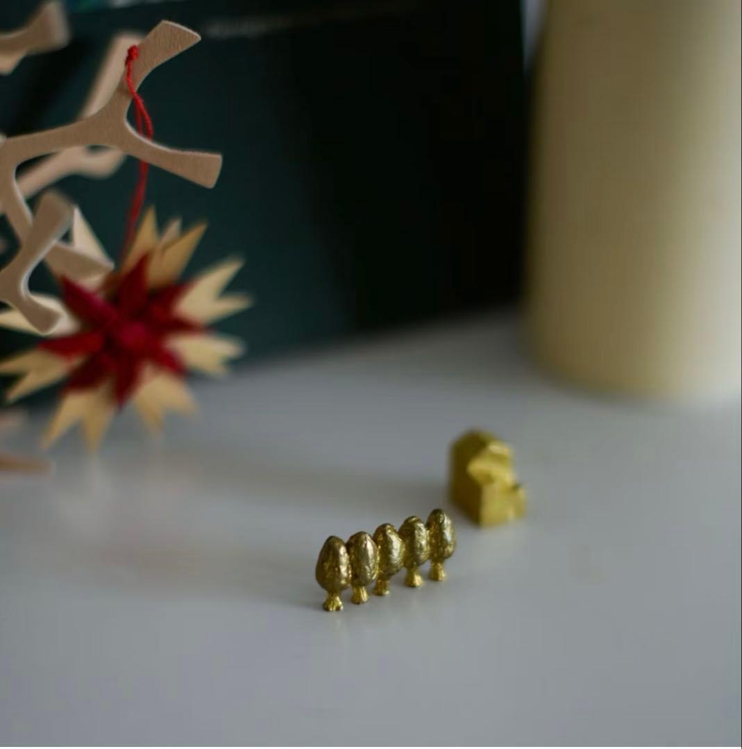 穀雨 / 真鍮のオブジェ / 長南芳子　小さな木々 羊飼いの納屋