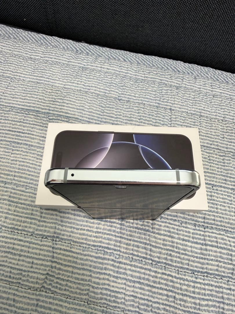 N*z様 Galaxy Z Flip5 256GB ミント SIMフリー ケース