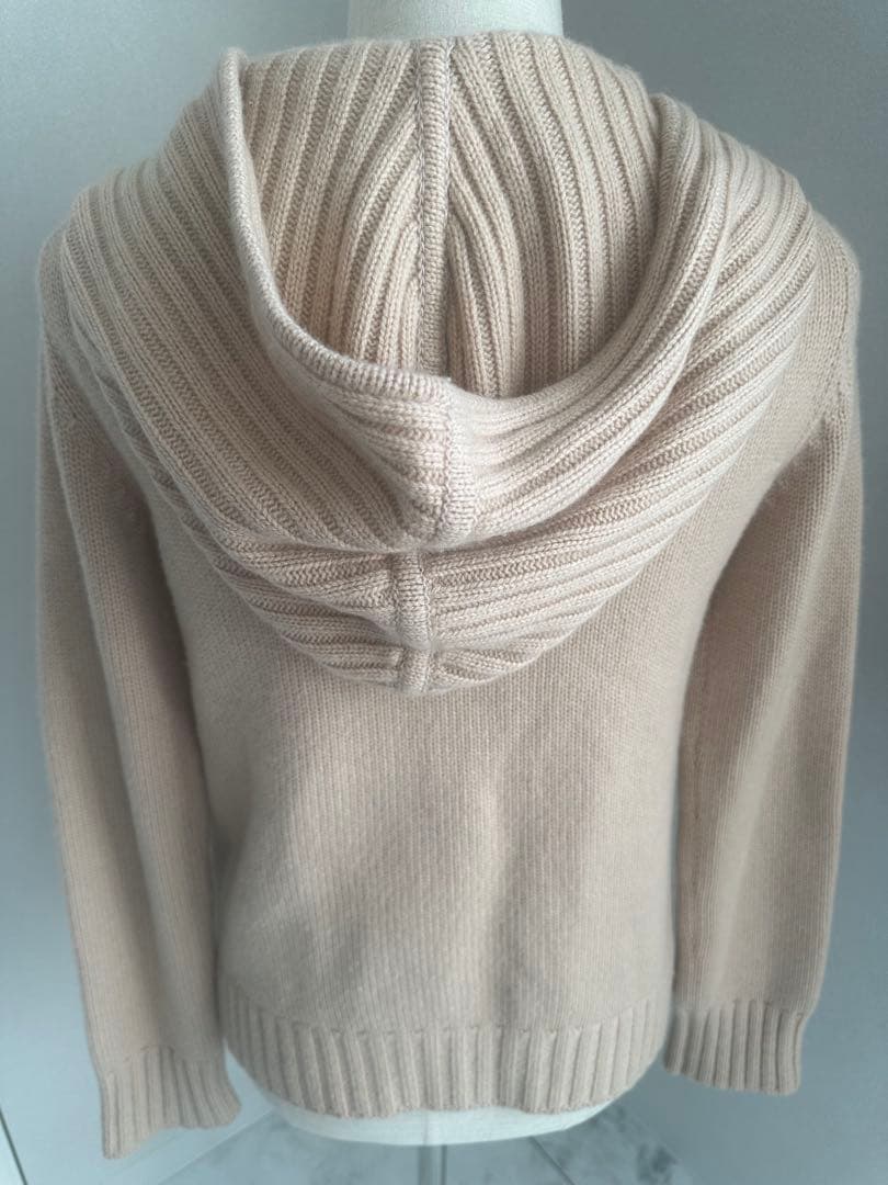 FOXEY♡フード付カシミアセーター