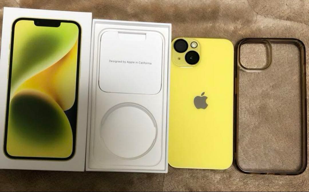 Apple iPhone 14 本体 イエロー128GB付属品と保護フィルム付き