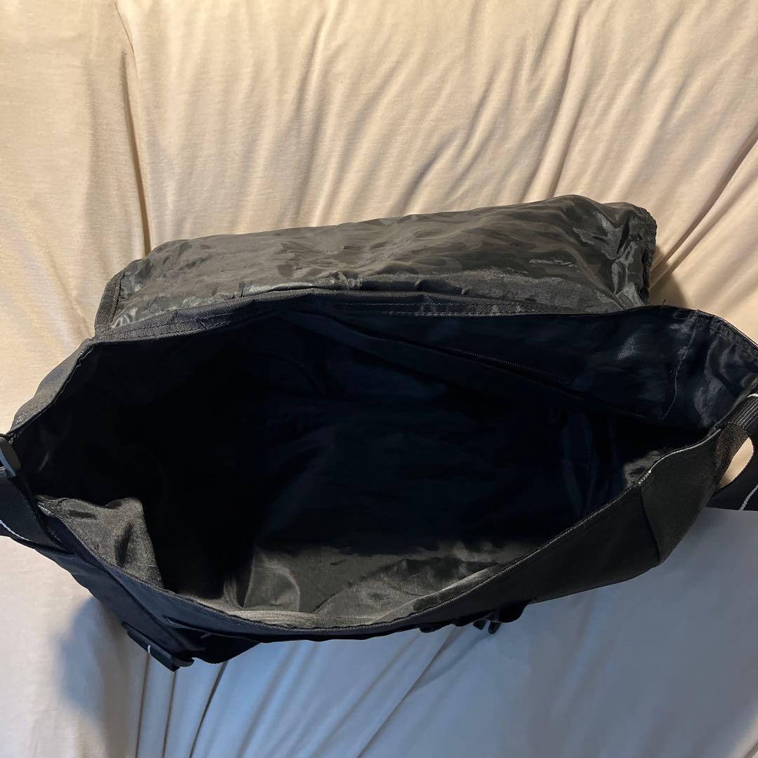 Cityboy Umbro ブラックメッセンジャーバッグ イングランドモデル