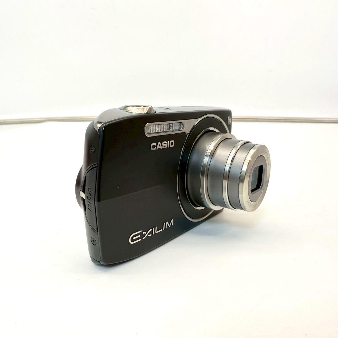 CASIO EXILIM EX-Z2300 デジタルカメラ　カシオ　コンデジ