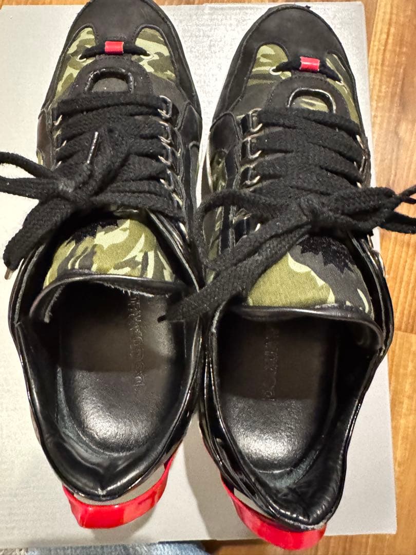 【サンダー】ディースクエアード　迷彩柄& 1964 ネイビースニーカー