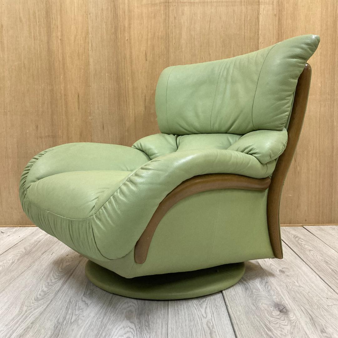 【カリモク】一人掛けソファ　回転式　1Pソファ　本革