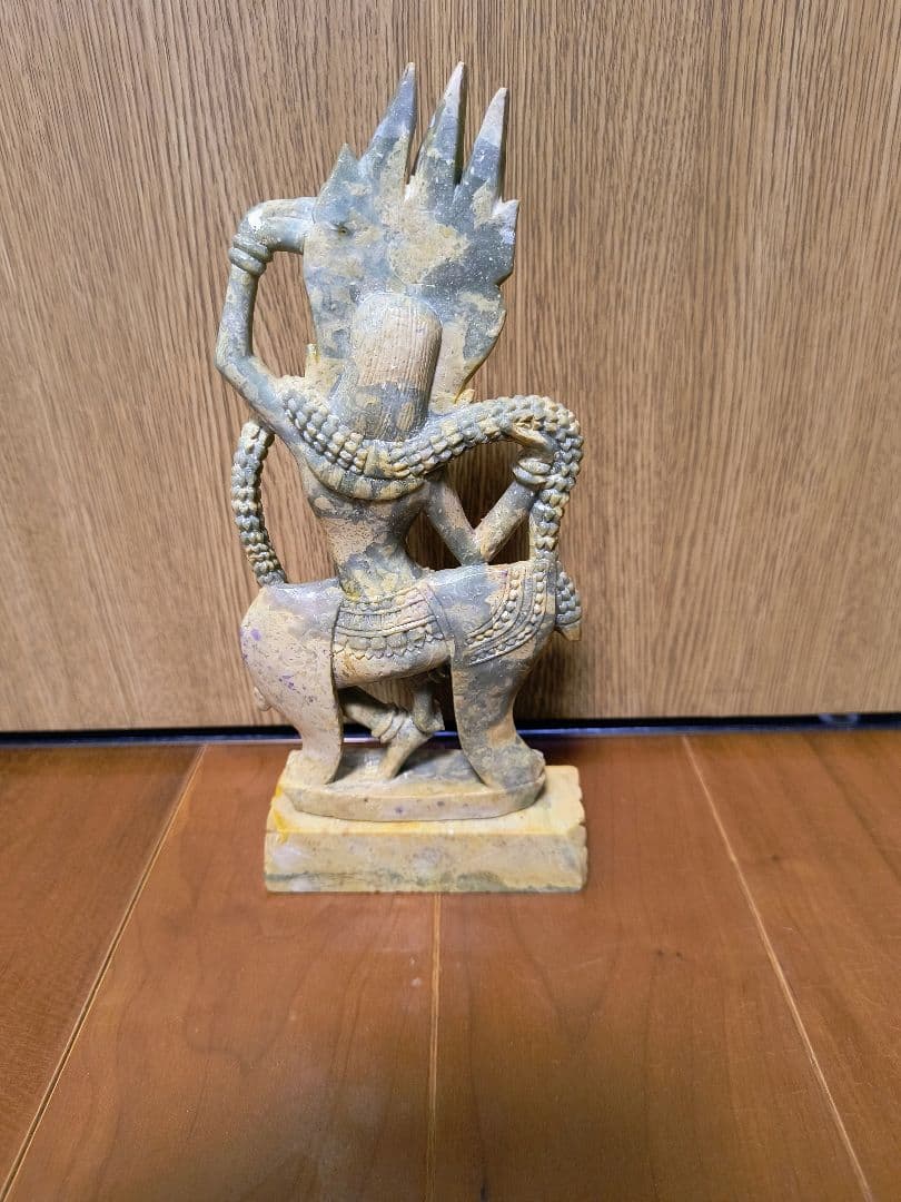カンボジア　アプサラ像　翡翠　希少　レア　美品