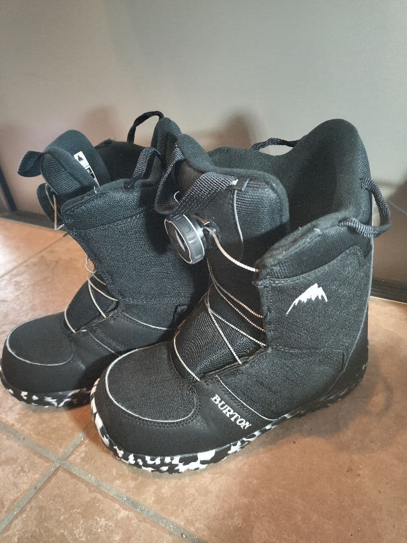 Burton Grom Boa 子供用スノーボードブーツ 20.5から21cm